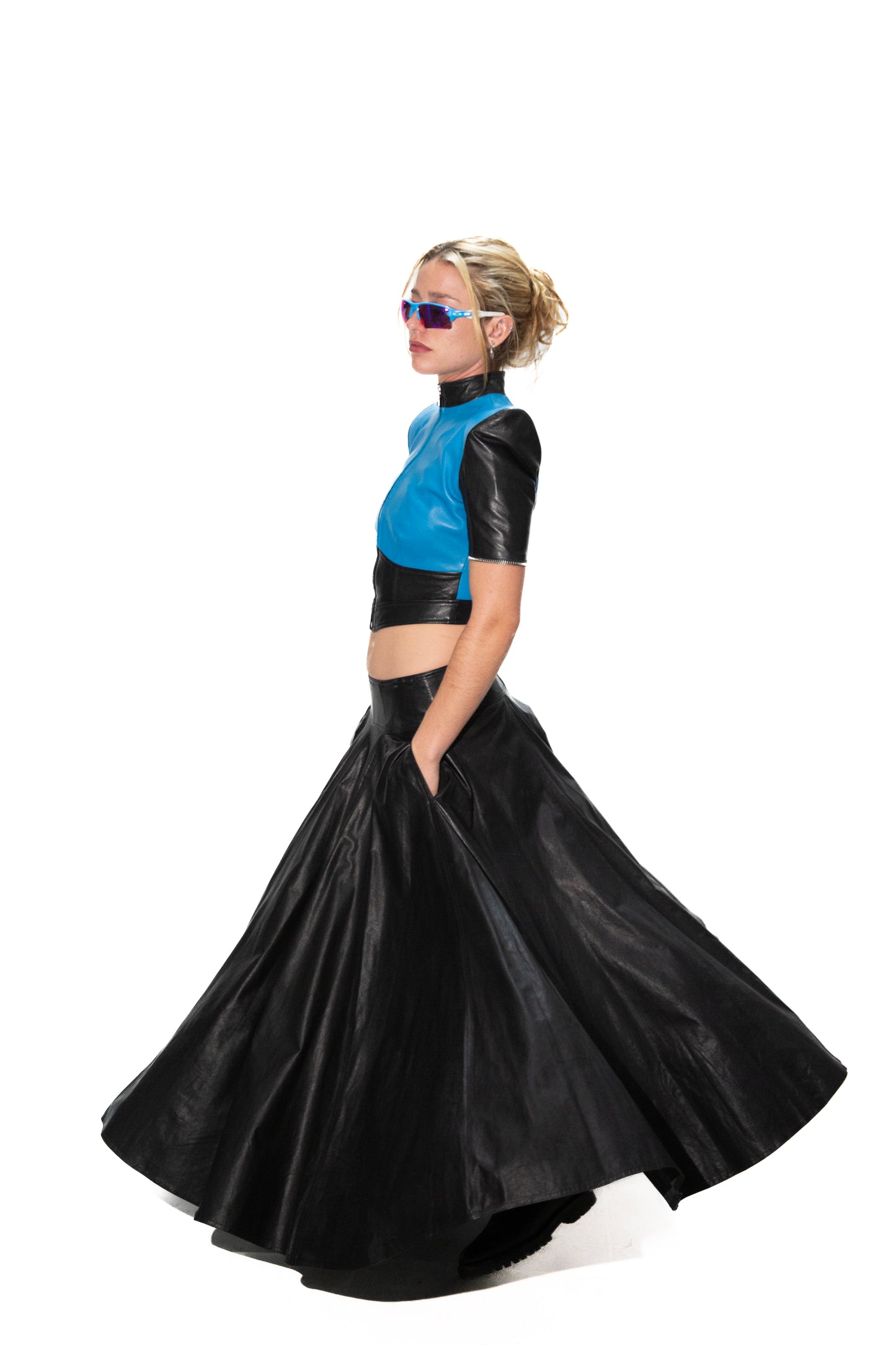 LOW-RISE FULL CIRCLE COWHIDE SKIRT